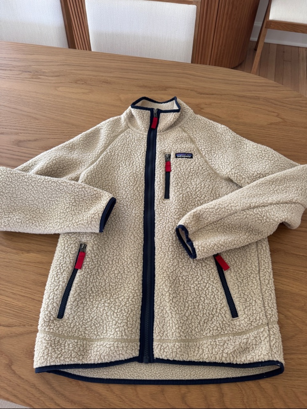 Patagonia Cream Sherpa Jacket with Navy Trim and Red Accents mens size M